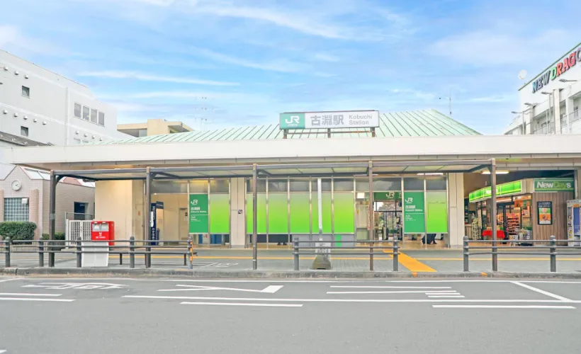 通いやすい立地と予約体制